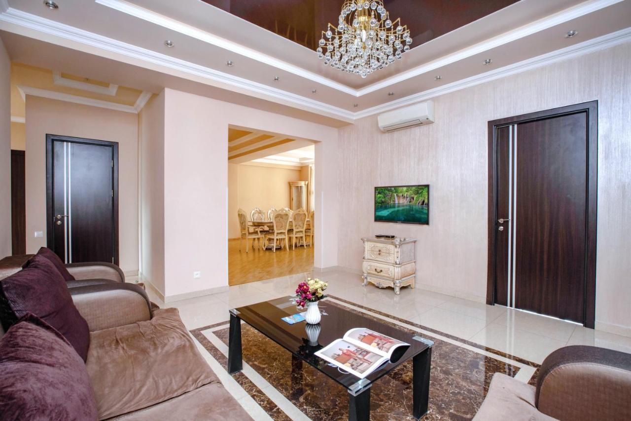 Stay Inn Apartments On Amiryan 4-6 Erivan Exterior foto