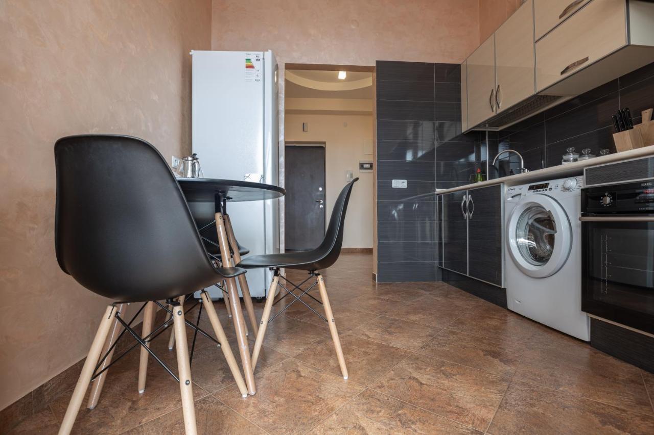 Stay Inn Apartments On Amiryan 4-6 Erivan Exterior foto