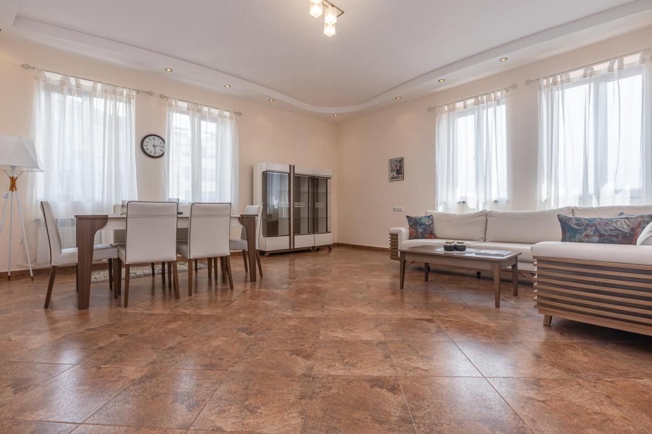 Stay Inn Apartments On Amiryan 4-6 Erivan Exterior foto