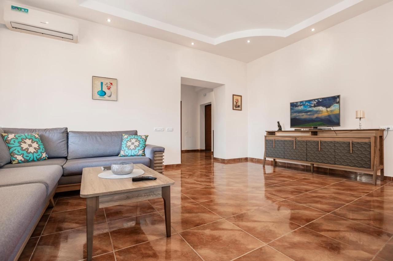Stay Inn Apartments On Amiryan 4-6 Erivan Exterior foto